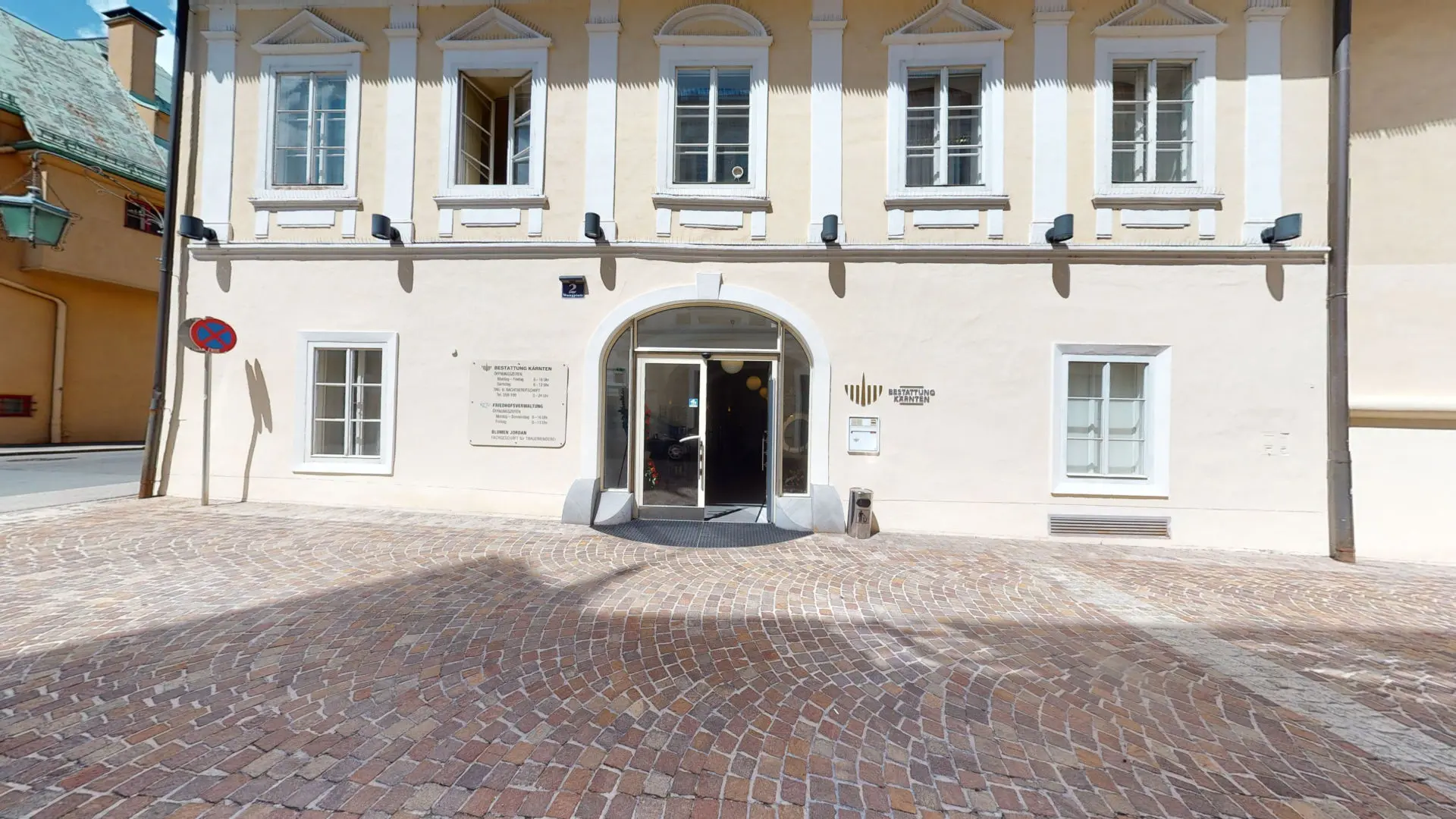 Bestattung-Karnten-Klagenfurt-Waagplatz-05222021_152448 pusteblume-klein